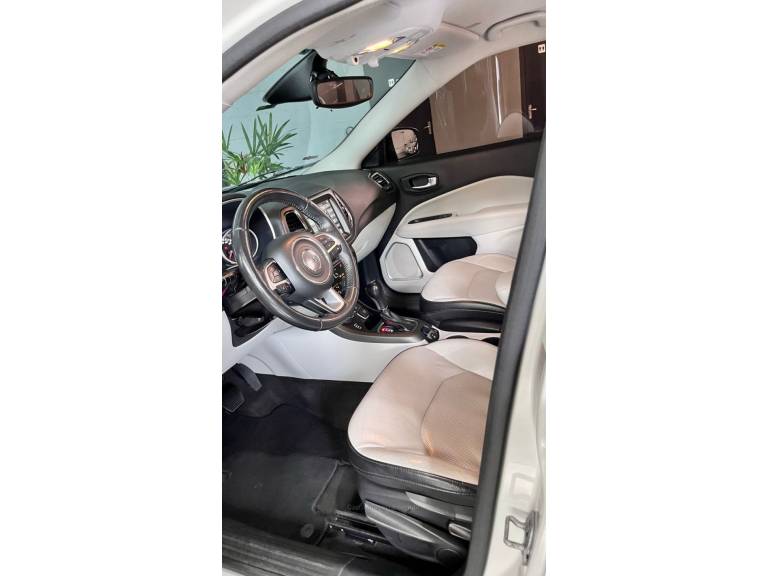 JEEP - COMPASS - 2018/2019 - Branca - R$ 109.900,00