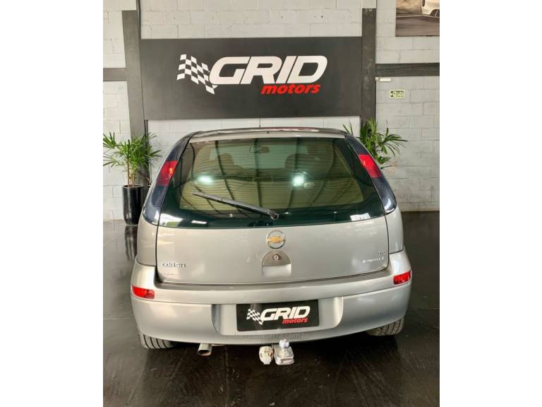 CHEVROLET - CORSA - 2008/2008 - Cinza - R$ 31.900,00